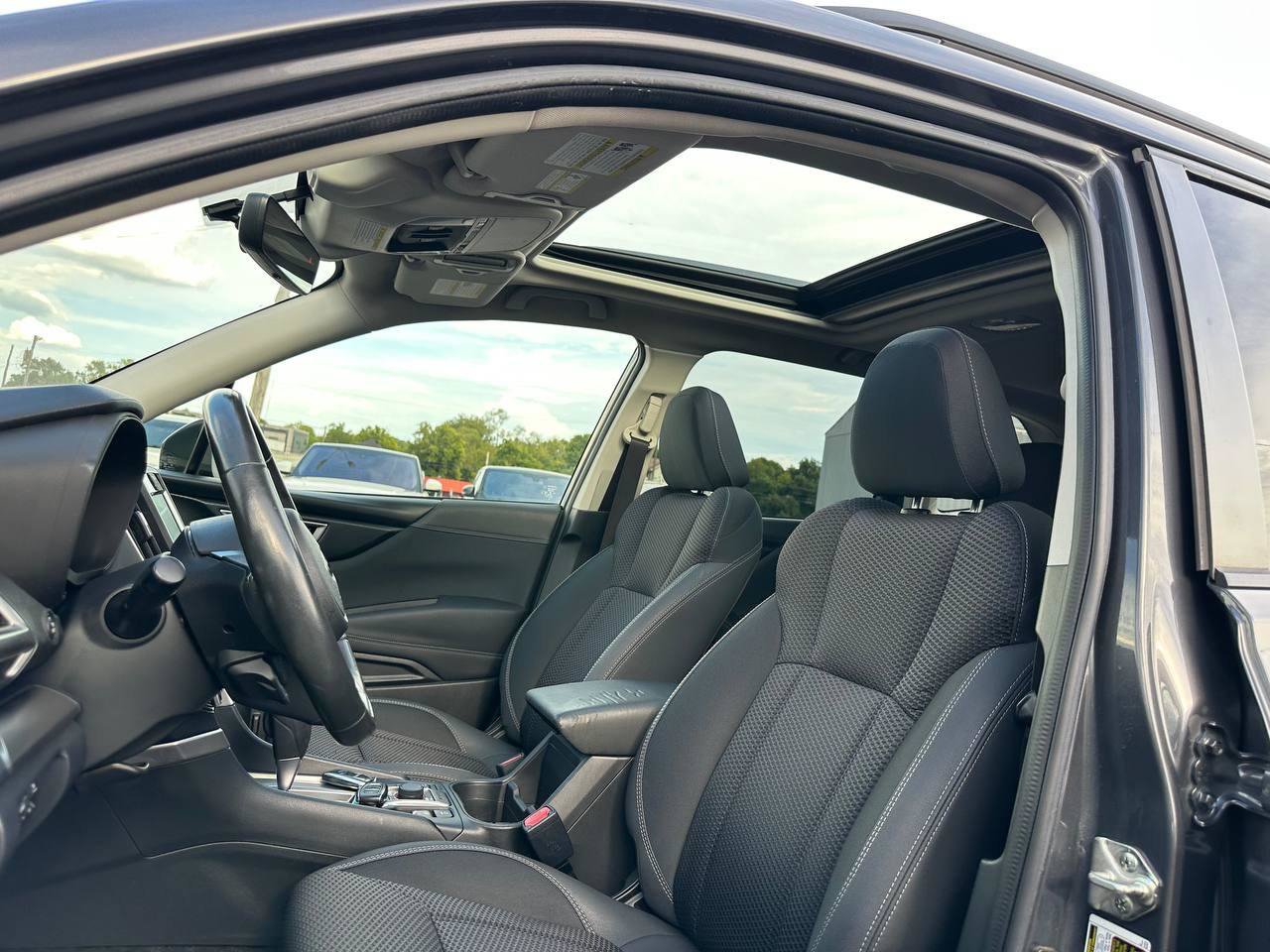 Used 2020 Subaru Forester Premium AWD/4WD image 19