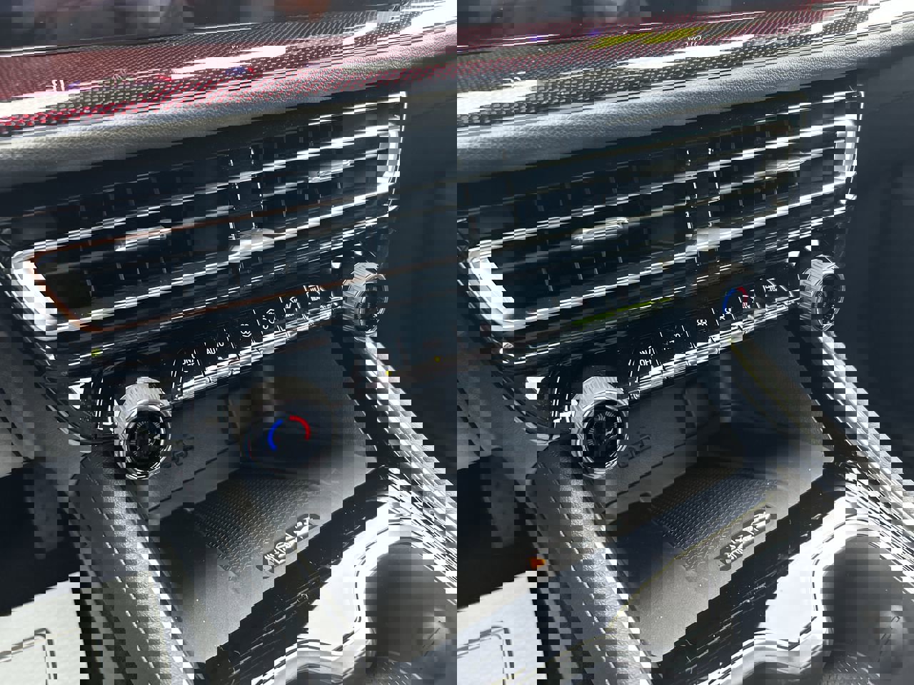 New 2026 Chevrolet Traverse Z71 image 29