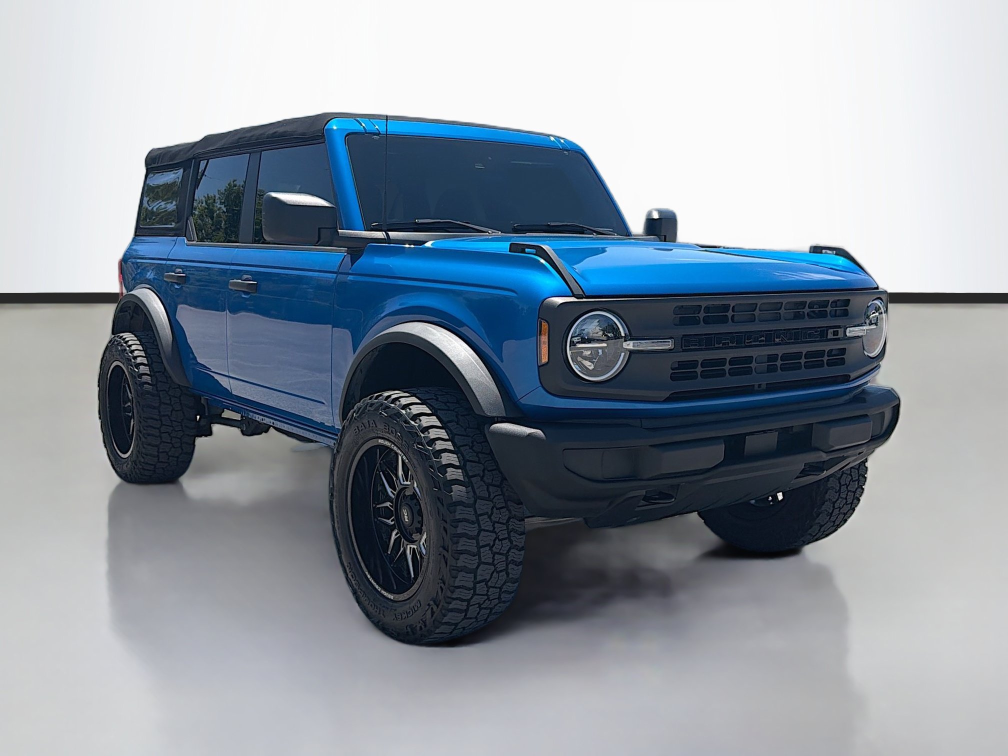 Used 2022 Ford Bronco 4-Door AWD/4WD image 7