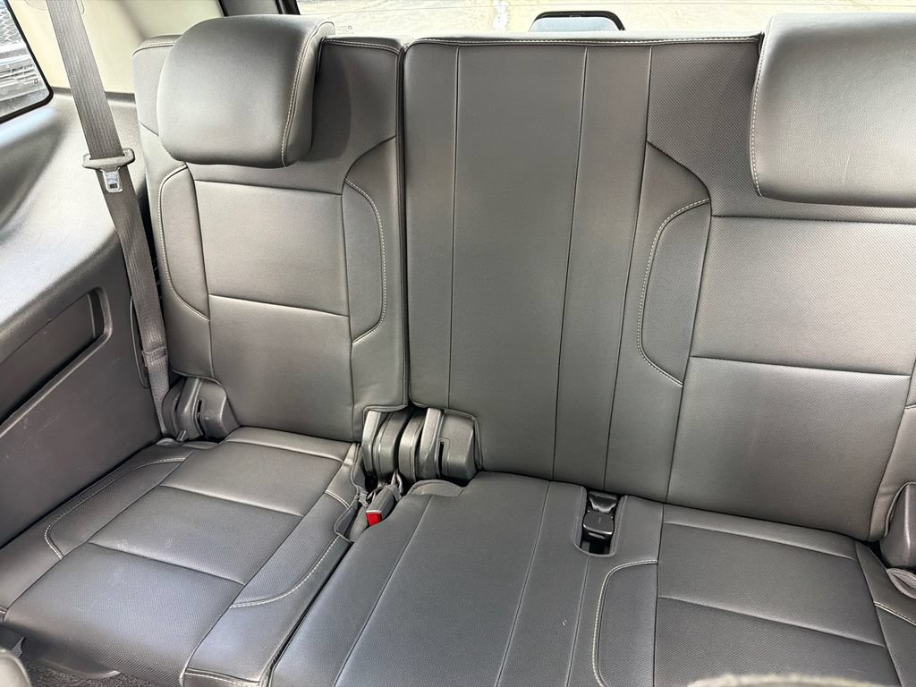 Used 2018 Chevrolet Tahoe Premier AWD/4WD image 12