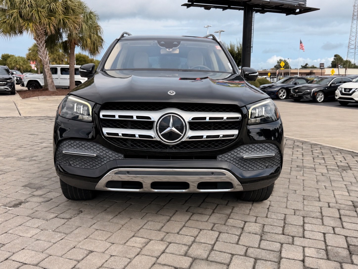 Used 2020 Mercedes-Benz GLS 450 4MATIC image 6