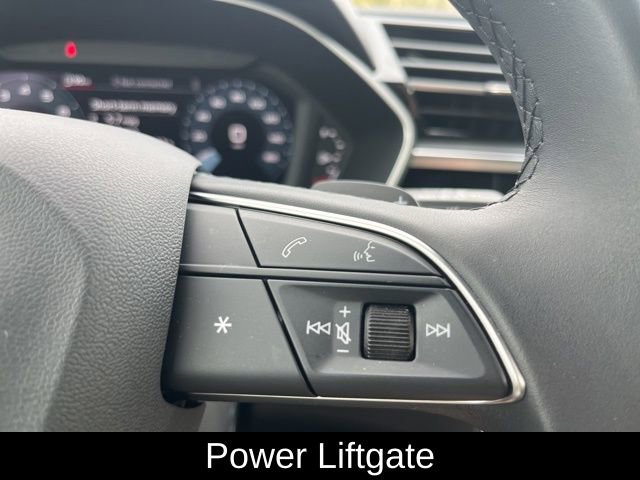 Used 2025 Audi Q3 2.0T Premium w/ Convenience Package image 15