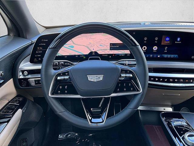 Certified 2025 Cadillac Lyriq Luxury image 7