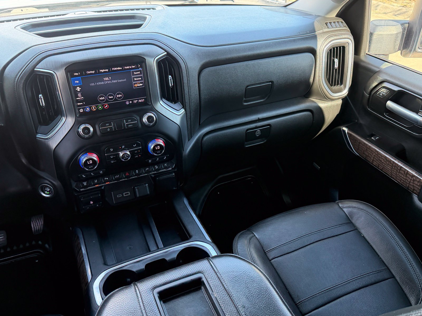 Used 2021 GMC Sierra 2500 Denali w/ Denali Black Diamond Edition AWD/4WD image 20