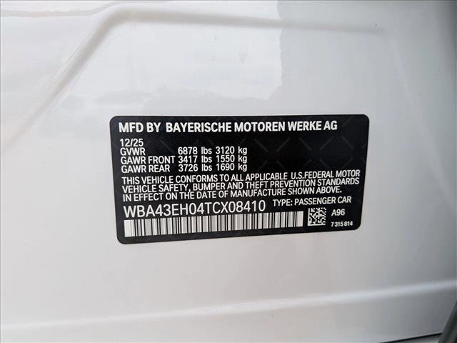 New 2026 BMW 750e xDrive w/ Premium Package image 19