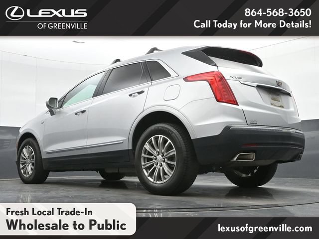 Used 2017 Cadillac XT5 Luxury w/ Driver Awareness Package FWD image 14