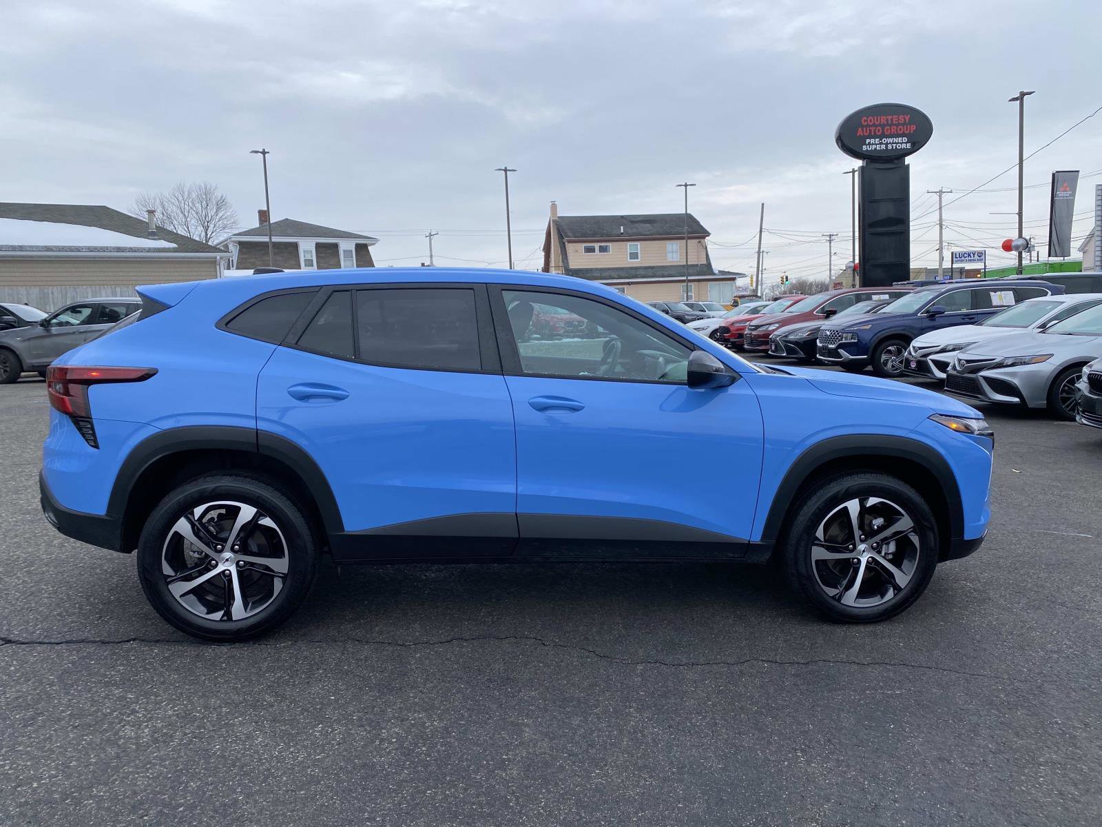 Used 2024 Chevrolet Trax RS w/ Driver Confidence Package image 9