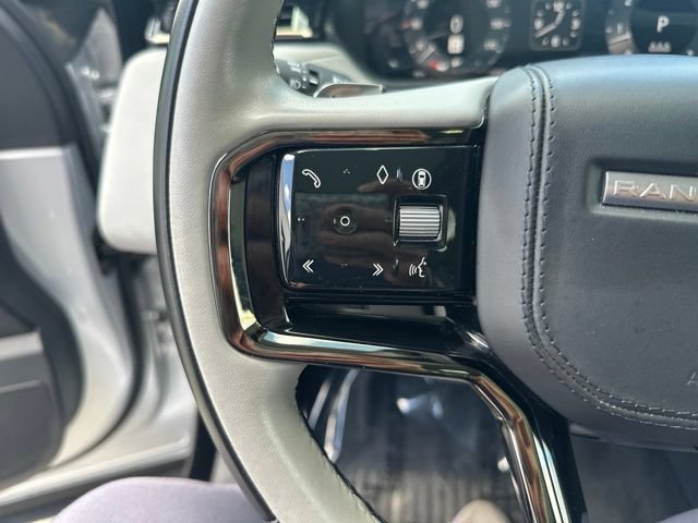 Used 2025 Land Rover Range Rover Velar Dynamic SE AWD/4WD image 19