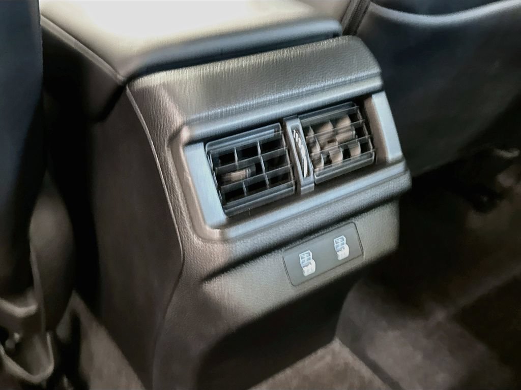Used 2025 Honda Accord EX-L image 30