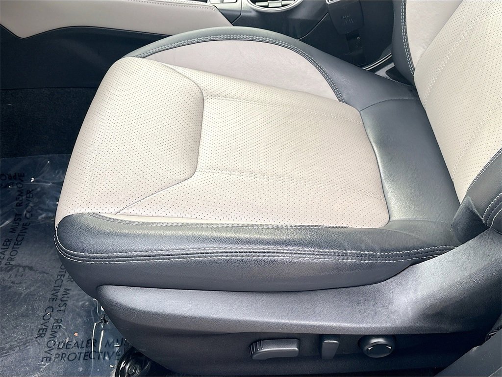 Used 2022 Subaru Forester Limited w/ Popular Package #2 image 20