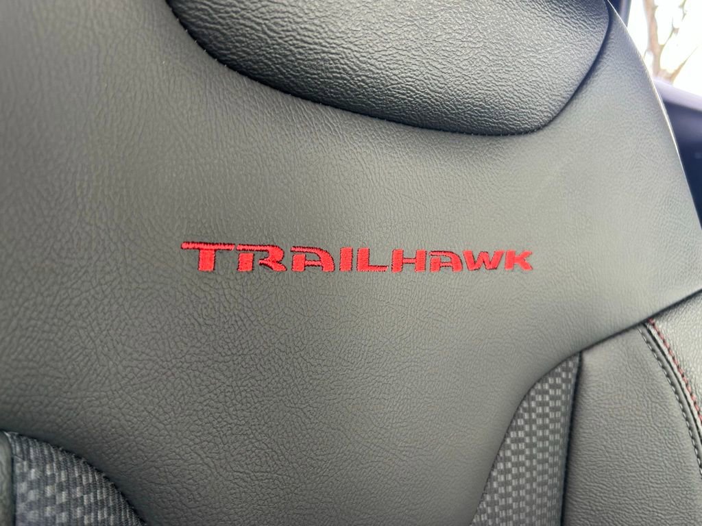 New 2026 Jeep Compass Trailhawk image 34