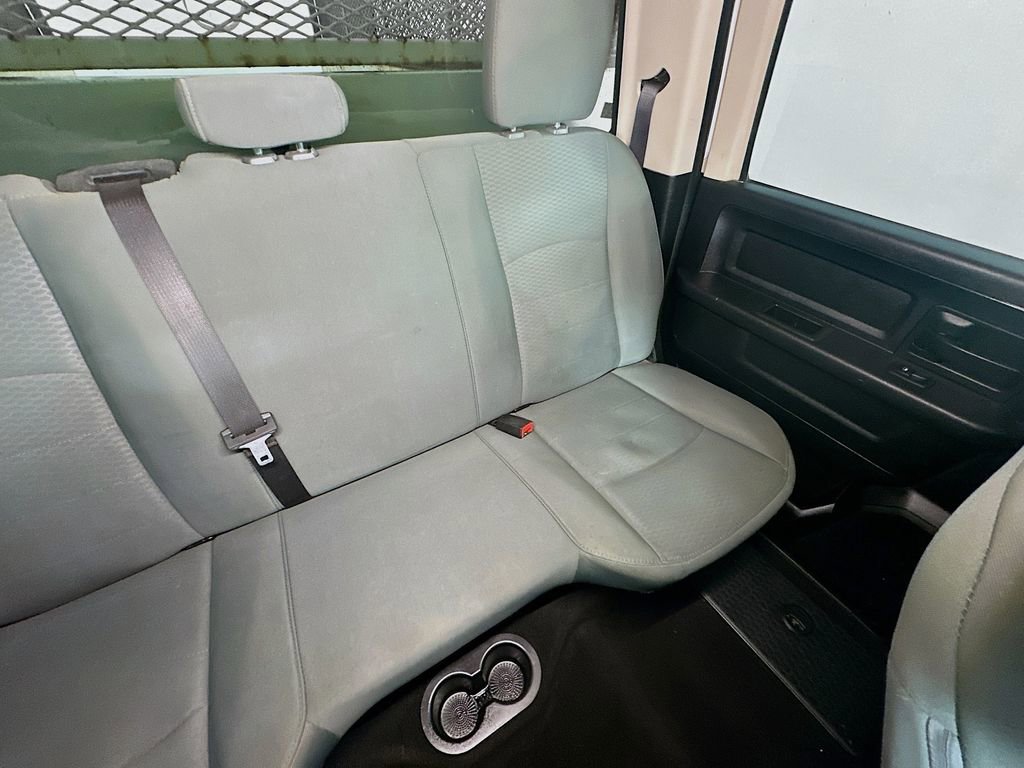 Used 2018 RAM 2500 Tradesman w/ Chrome Appearance Group image 14