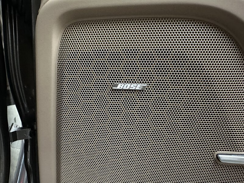 Used 2013 Porsche Cayenne Diesel AWD/4WD image 23