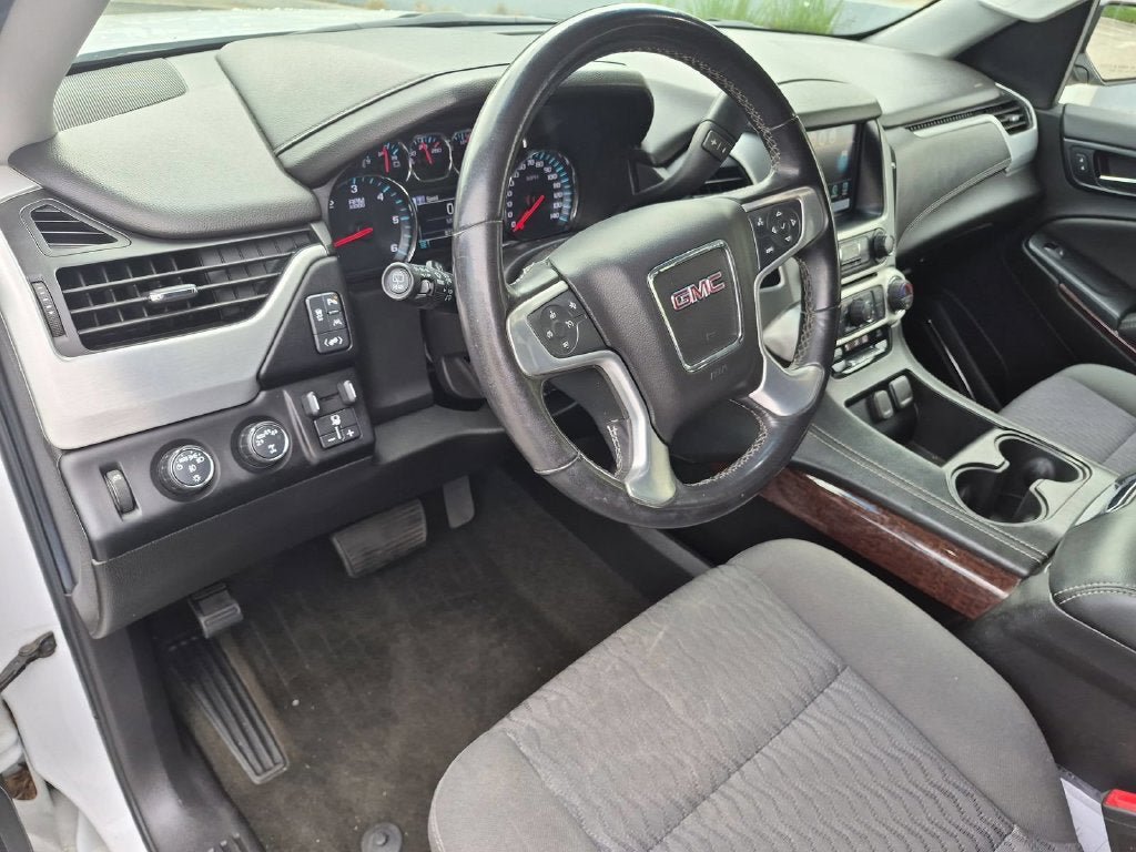 Used 2018 GMC Yukon SLE w/ HD Trailering Package AWD/4WD image 12