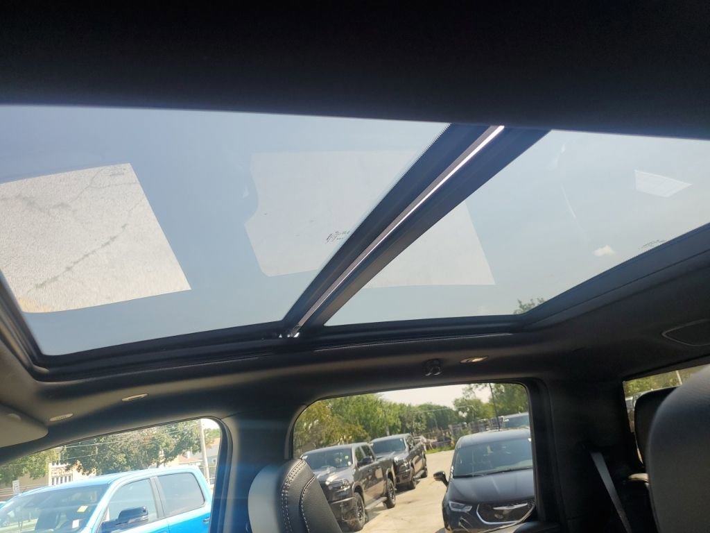 New 2026 RAM 1500 Rebel w/ G/T Package image 22