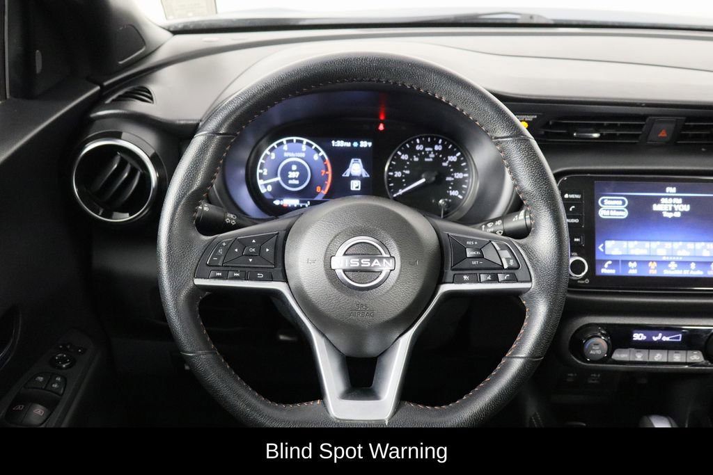 Used 2022 Nissan Kicks SR image 7