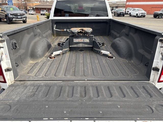 Used 2018 RAM 2500 Tradesman w/ Chrome Appearance Group image 5