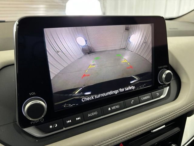 Used 2025 Nissan Rogue SV AWD/4WD image 20