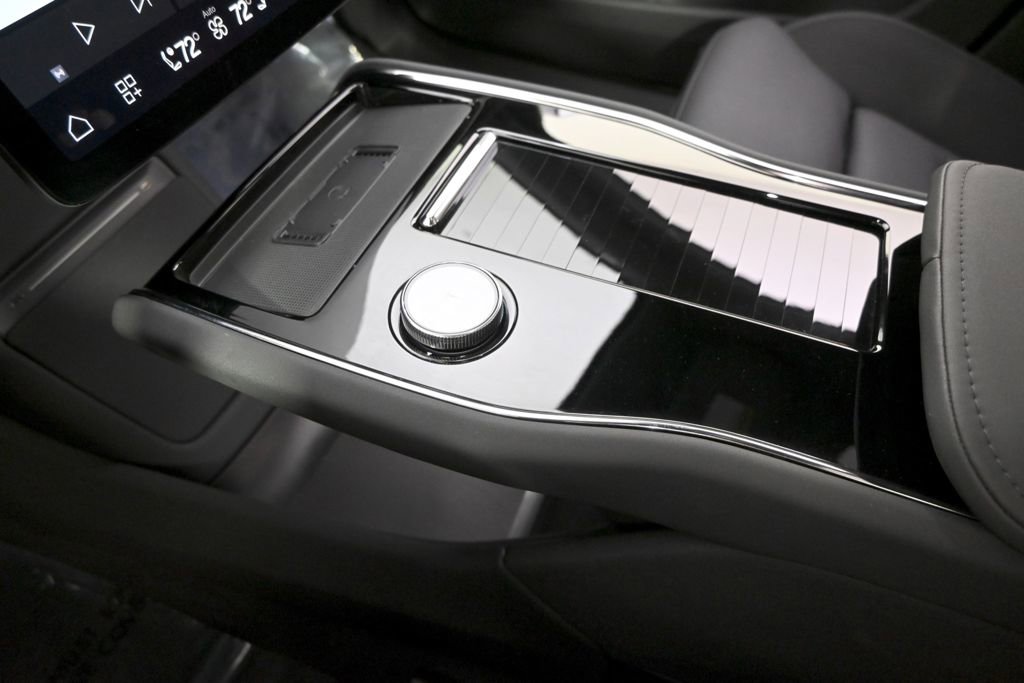 Used 2025 Polestar Polestar 3 image 31