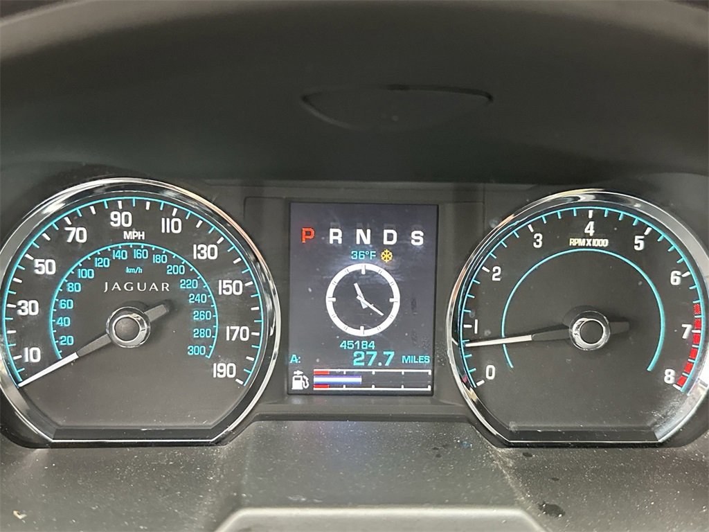 Used 2012 Jaguar XF image 15