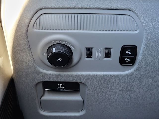 Used 2024 Jeep Wagoneer Series III w/ Premium Group I image 21