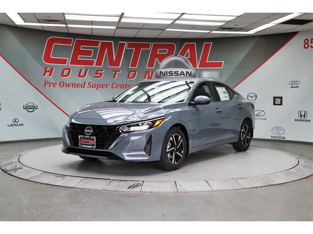 New 2025 Nissan Sentra SV image 2
