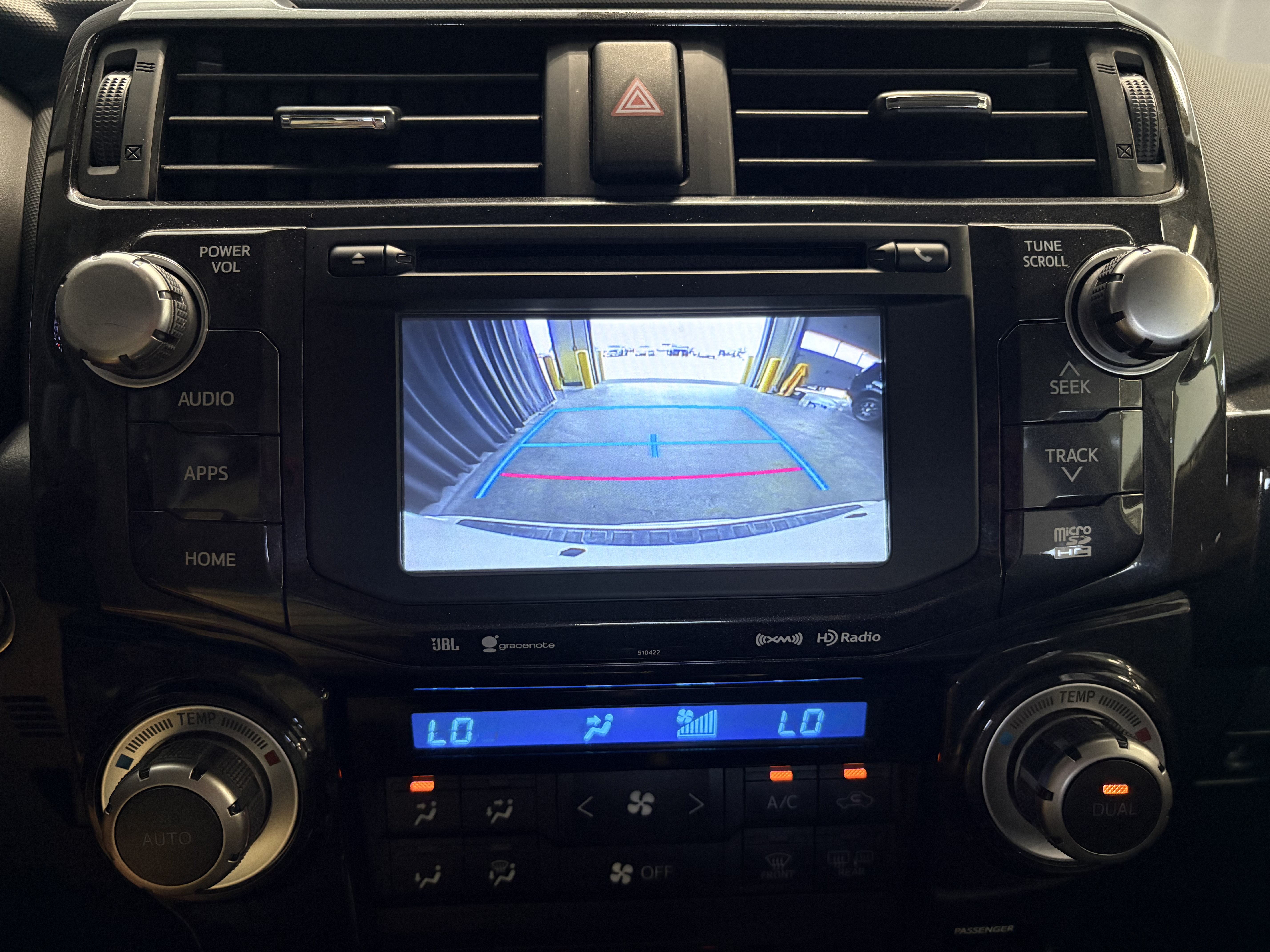 Certified 2019 Toyota 4Runner Limited AWD/4WD image 18
