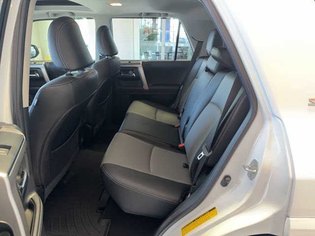 Used 2024 Toyota 4Runner SR5 Premium w/ Moonroof Package AWD/4WD image 23