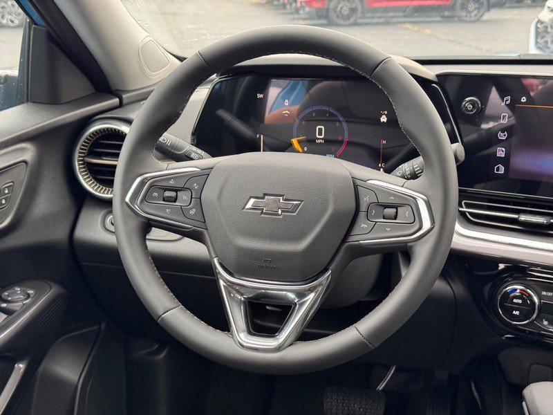 New 2026 Chevrolet Trax ACTIV w/ Driver Confidence Package image 7