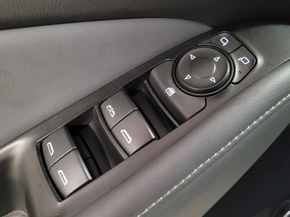 Used 2018 Buick Enclave Essence image 27