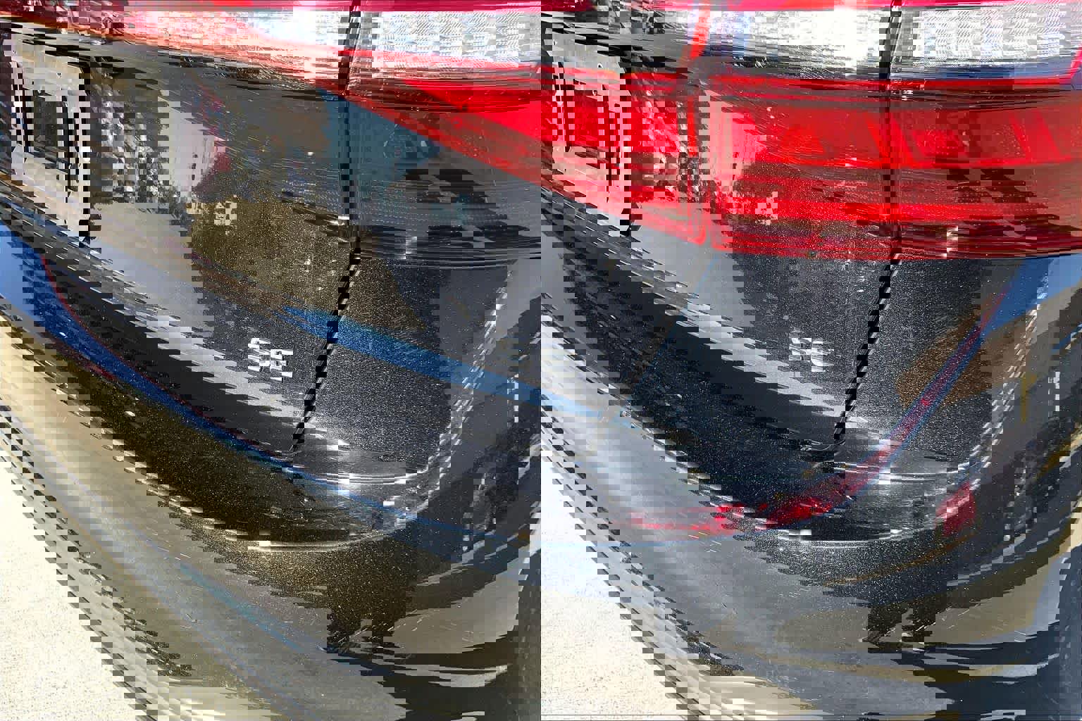 Used 2025 Volkswagen Jetta SE image 10