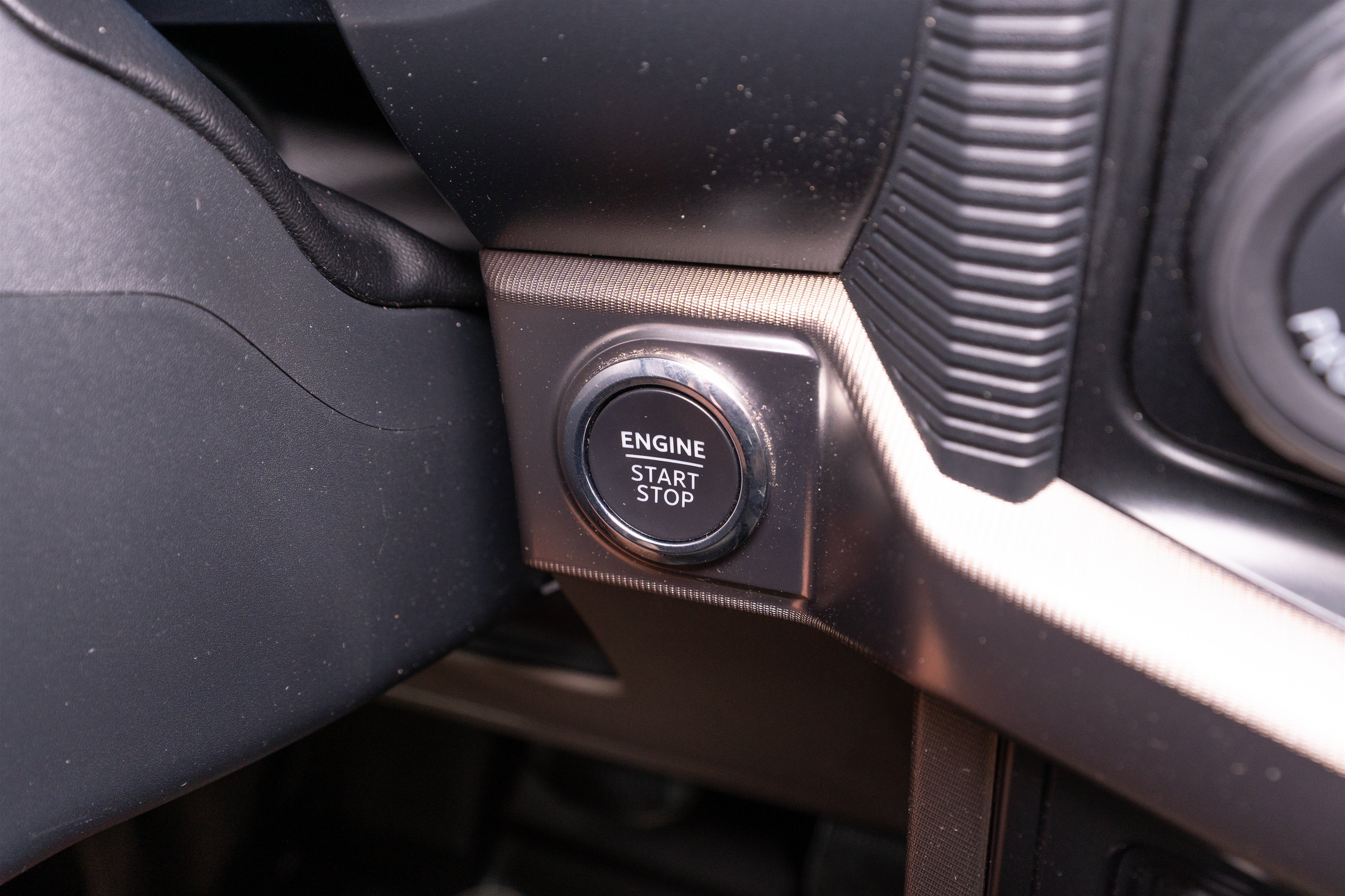 Used 2024 Ford F150 Platinum w/ Equipment Group 703A Plus AWD/4WD image 38