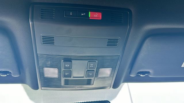 Used 2022 Volkswagen Jetta Sport image 24