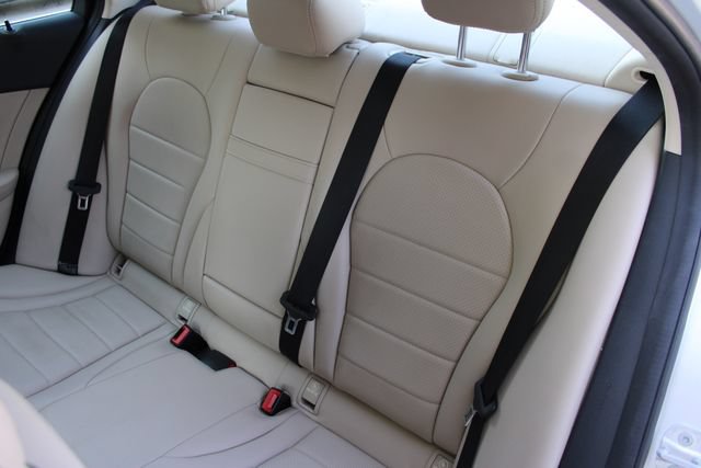 Used 2016 Mercedes-Benz C 300 Sedan image 19