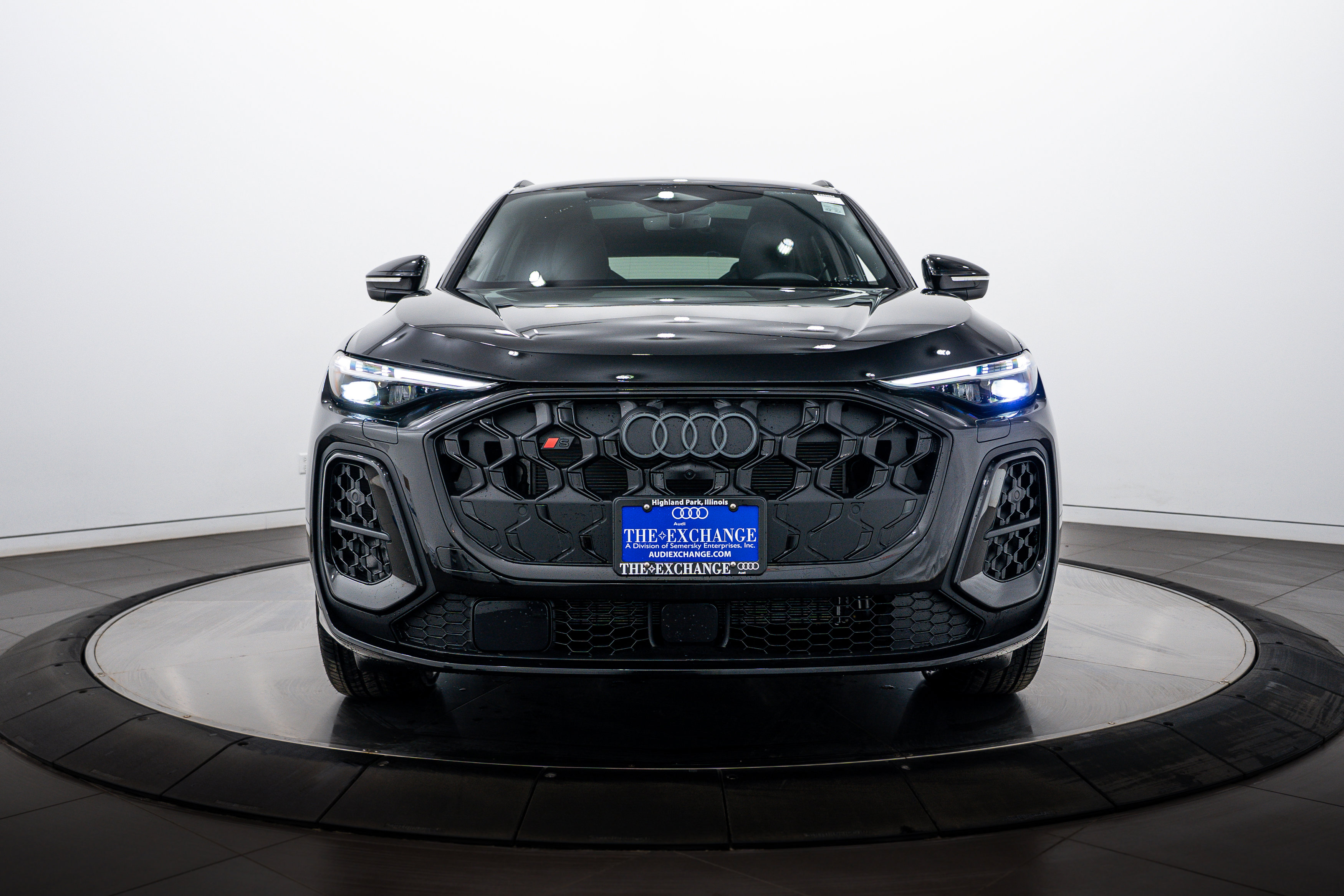 New 2025 Audi SQ5 Premium Plus image 23