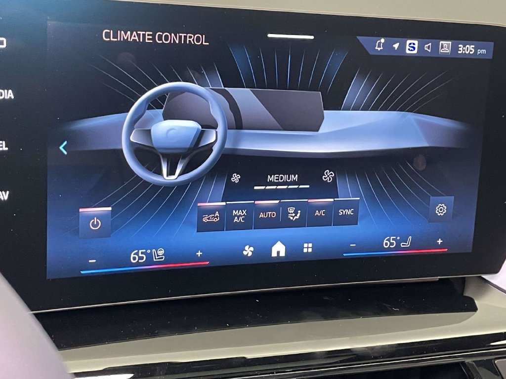 New 2027 BMW X1 xDrive28i w/ Technology Package AWD/4WD image 26