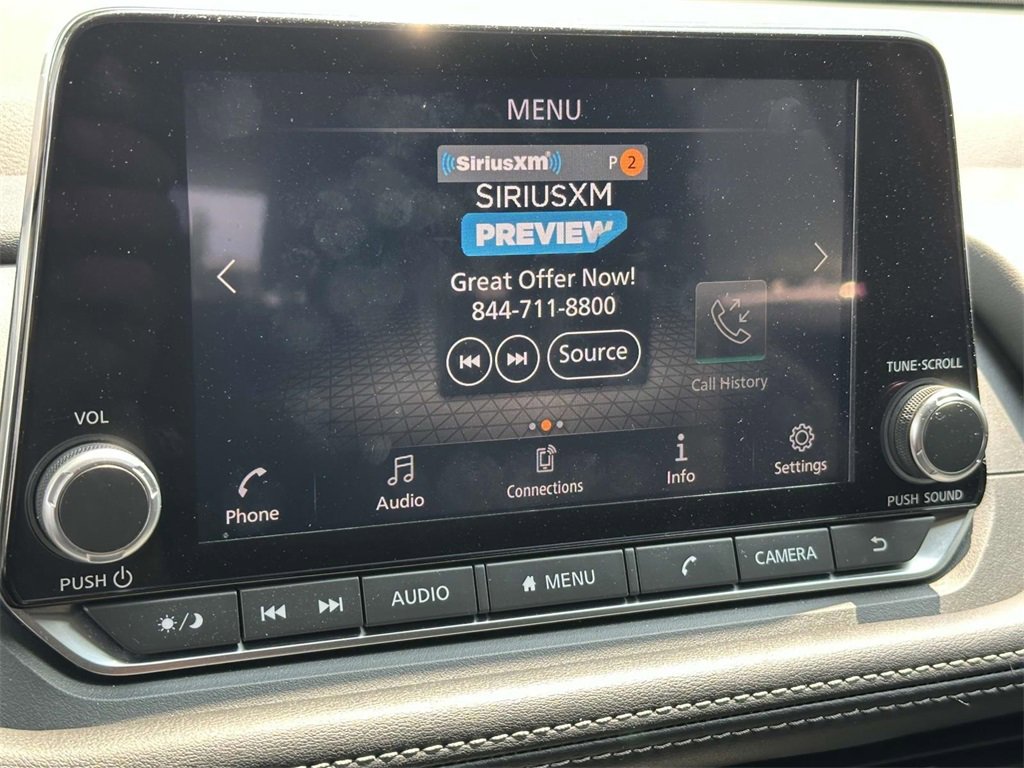 Used 2022 Nissan Rogue S image 8