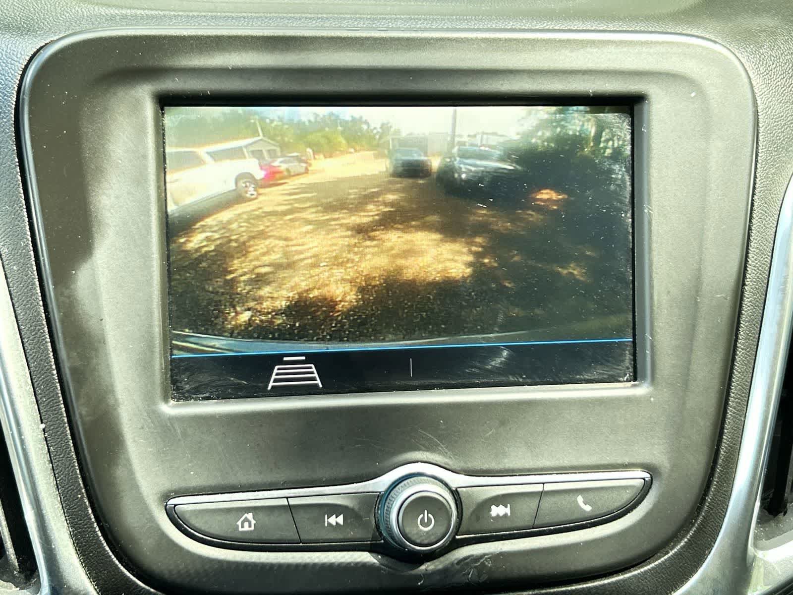 Used 2019 Chevrolet Equinox LT w/ LPO, Hit The Road Package FWD image 20