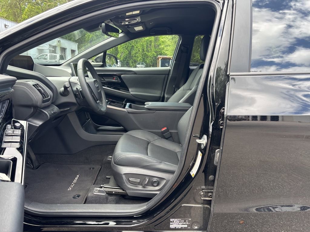 Used 2023 Subaru Solterra AWD image 12