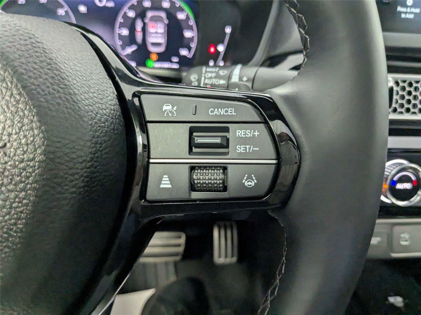 Used 2025 Honda Civic Sport Touring image 14