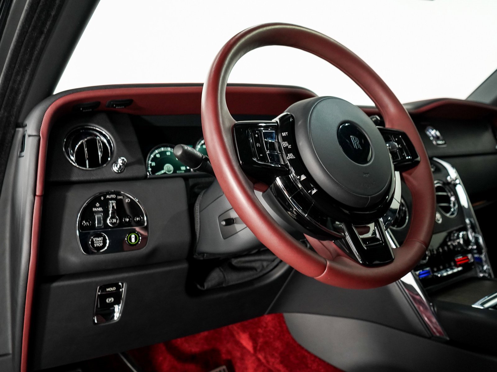 Certified 2022 Rolls-Royce Cullinan image 15