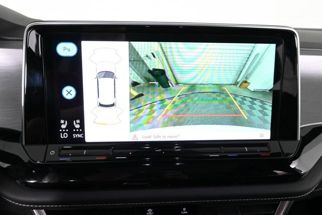 New 2026 Volkswagen Atlas Cross Sport SE image 5