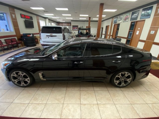 Used 2020 Kia Stinger GT-Line w/ Sun & Sound Package RWD image 4