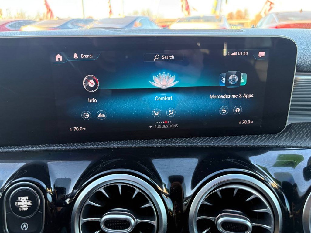 Used 2019 Mercedes-Benz A 220 4MATIC image 32