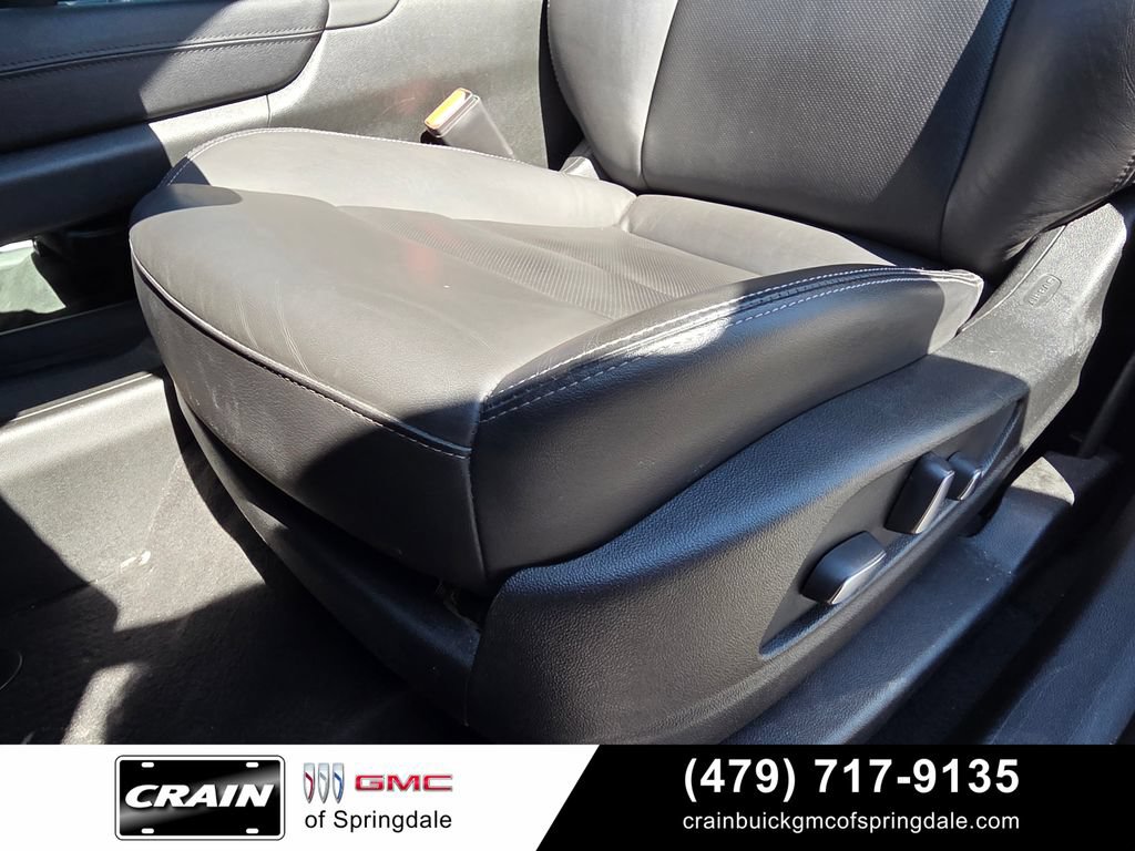 Used 2024 Cadillac XT5 Premium Luxury AWD/4WD image 23