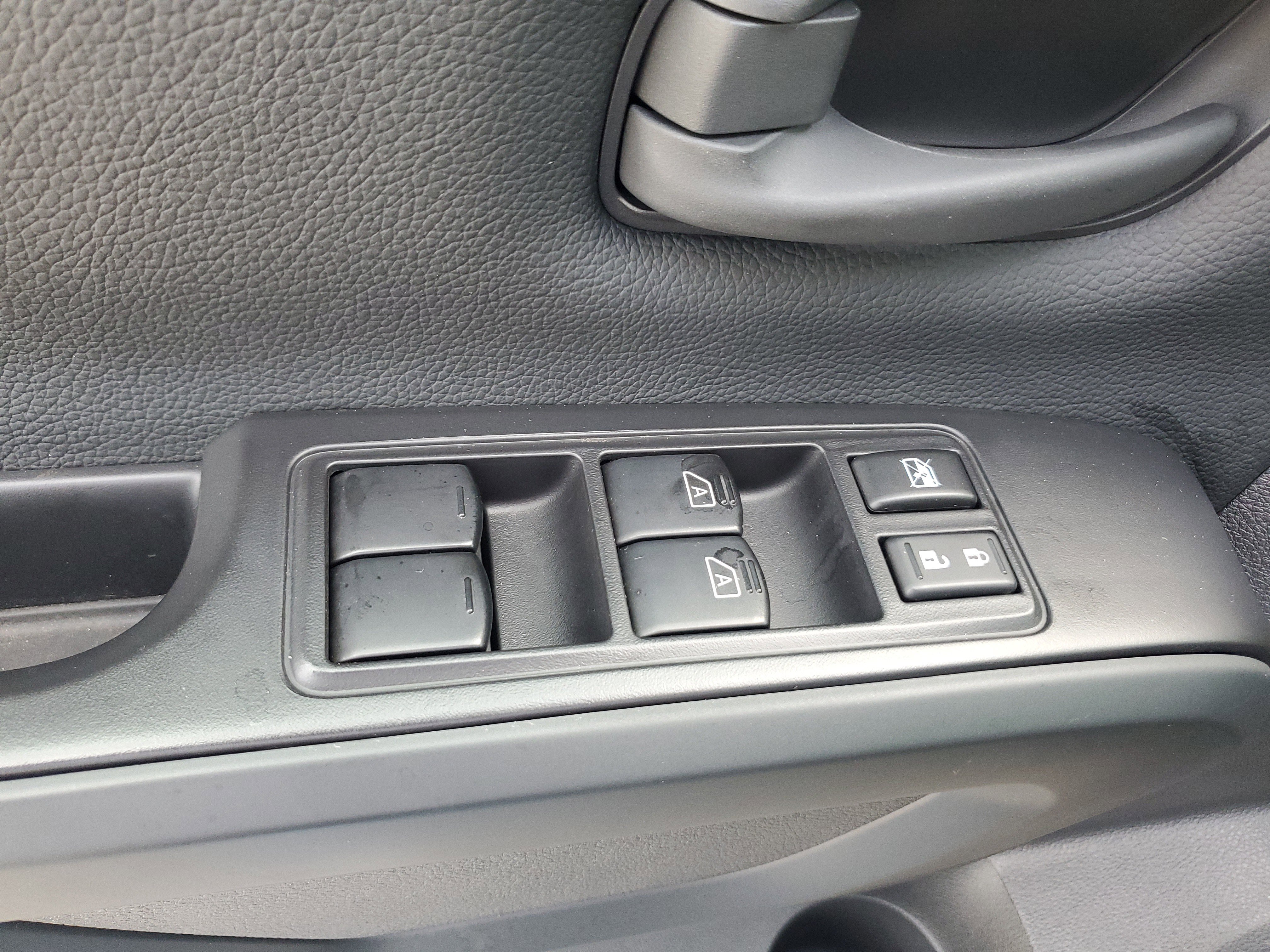 Certified 2023 Nissan Titan S w/ S Utility Package image 21