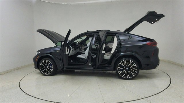 Used 2023 BMW X6 M image 75