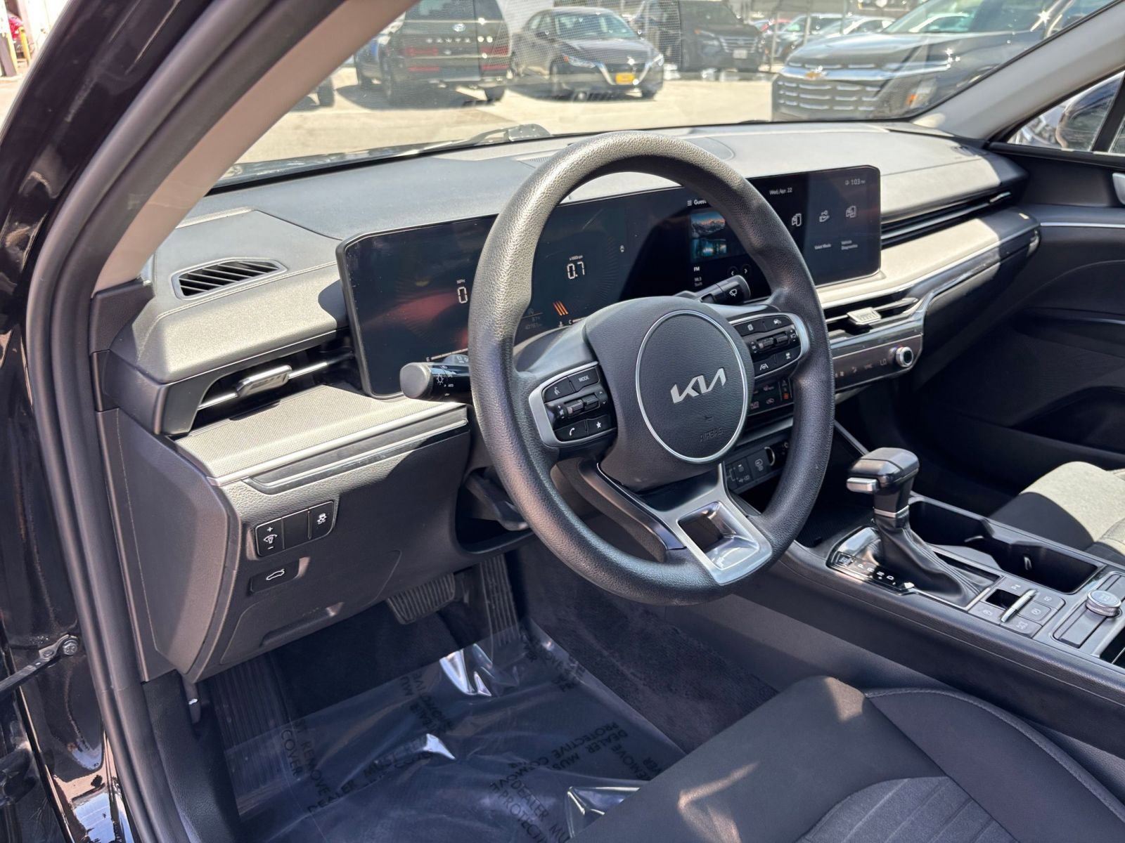 Used 2025 Kia K5 LXS image 33