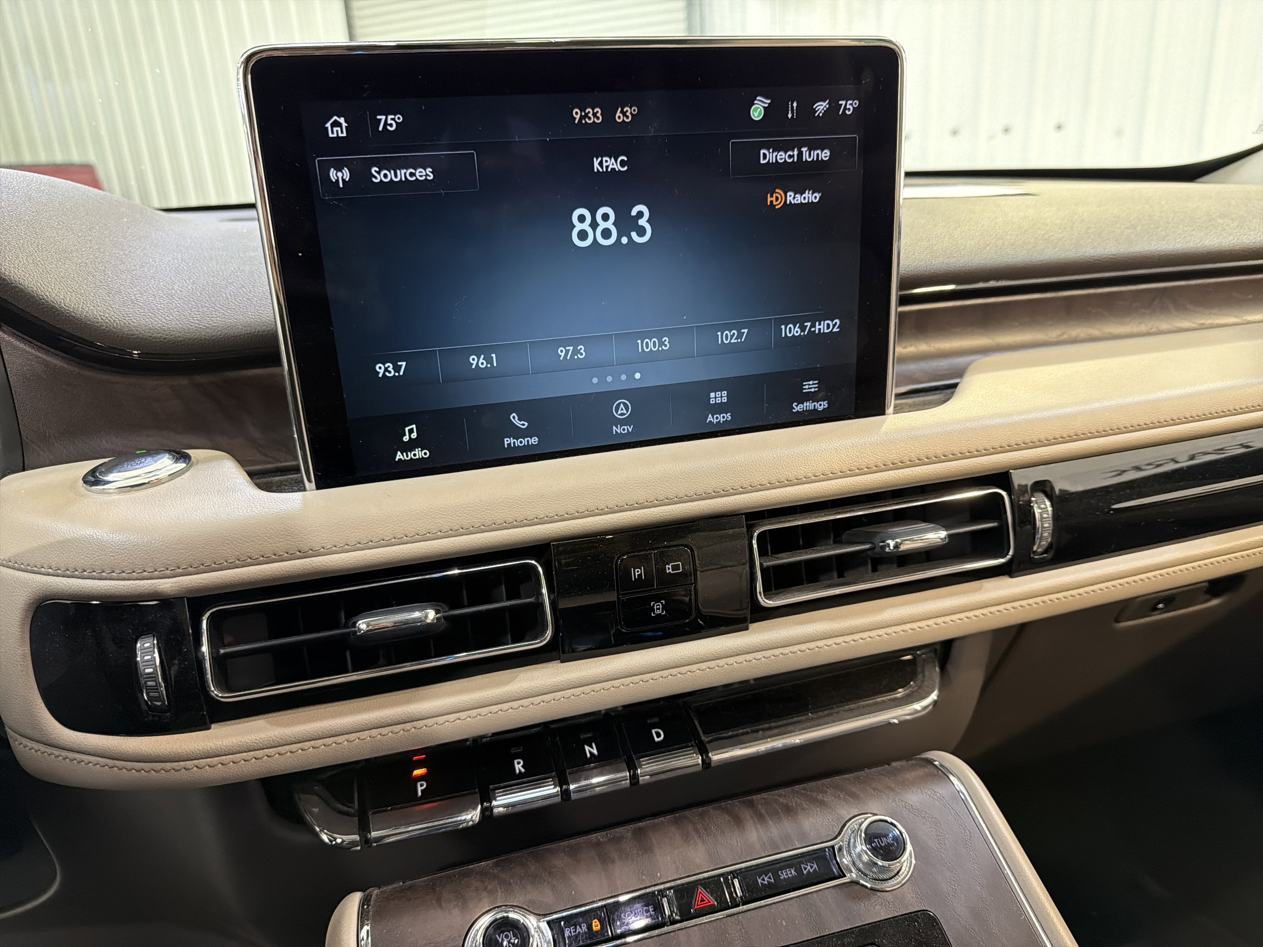 Used 2022 Lincoln Aviator Reserve w/ Equipment Group 201A image 19