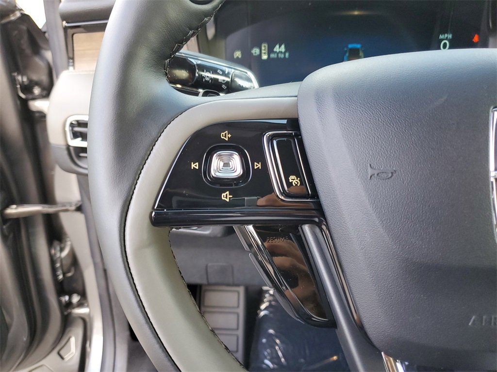 New 2026 Lincoln Corsair Reserve w/ Jet Appearance Package image 24